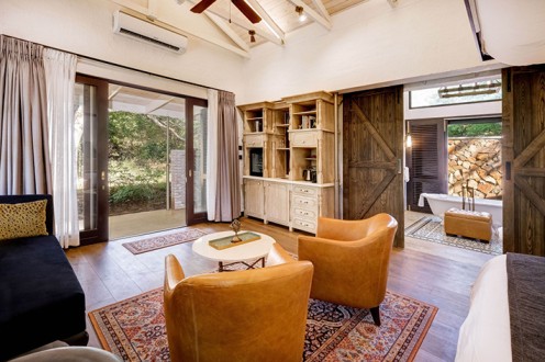 Come Home to Wonder — Win a Luxury Victoria Falls Escape for Four 